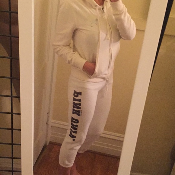 Tops - VS Pink hoodie & pants